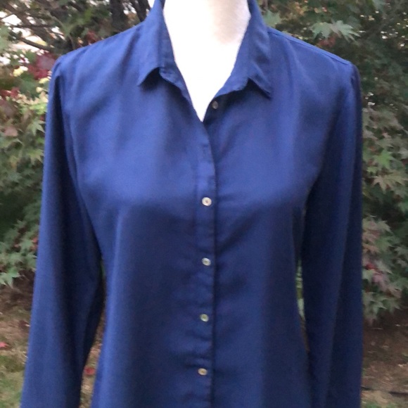 Vanheusen Women’s Top - Picture 2 of 6